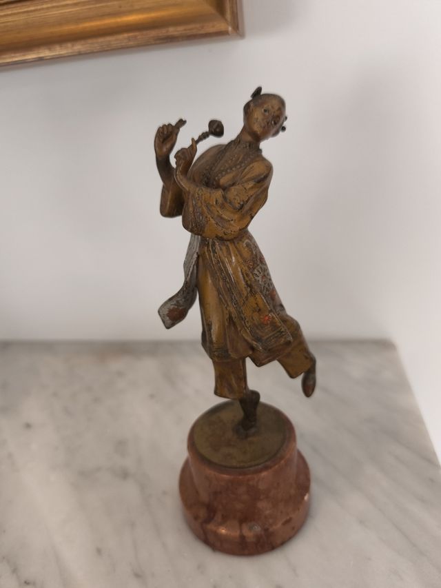 Figura antigua bailarina china