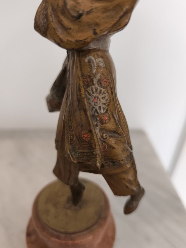 Figura antigua bailarina china