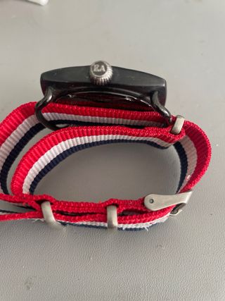 Reloj Emporio Armani Negro Correa Multicolor