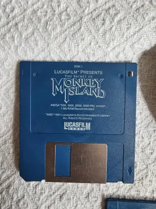 The Curse of Monkey Island Amiga 5 Discos