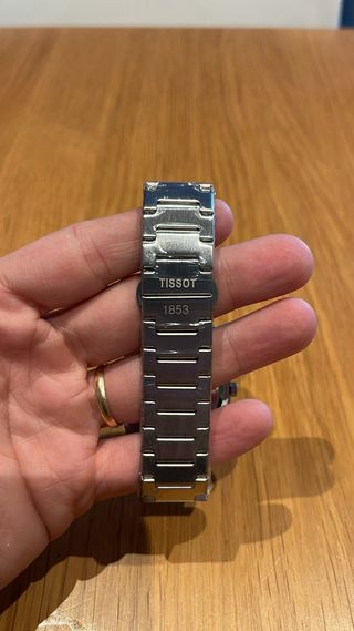 Reloj Tissot PRX Negro y Plateado