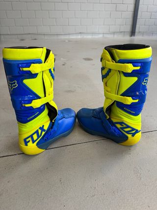Botas Fox Comp Niño Talla 41.5 -No negociable