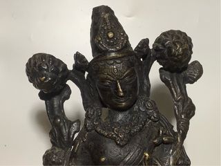 Excepcional Figura Bronce Tara Verde Nepal