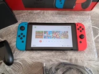 Nintendo Switch Blu/Rosso Completo