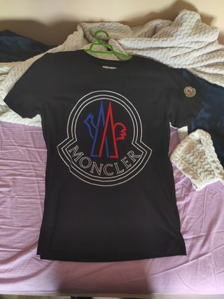 Camiseta Moncler Negra Logo