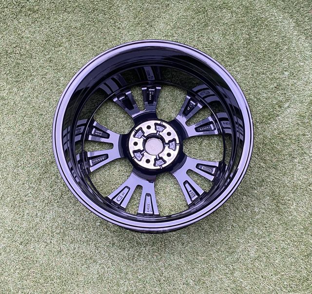 Llantas Originales Hyundai 19" - Impolutas