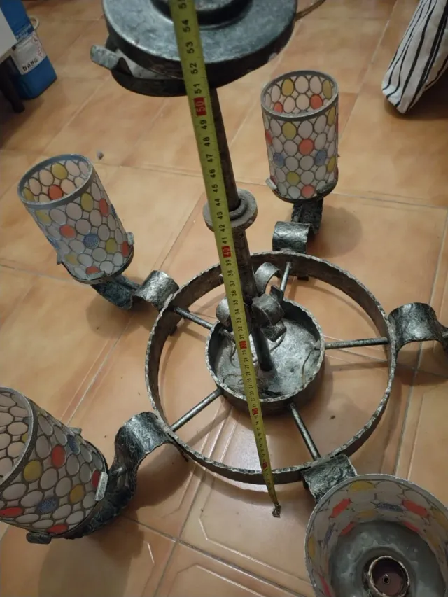 Lámpara de techo hierro forjado. OFERTON 75€