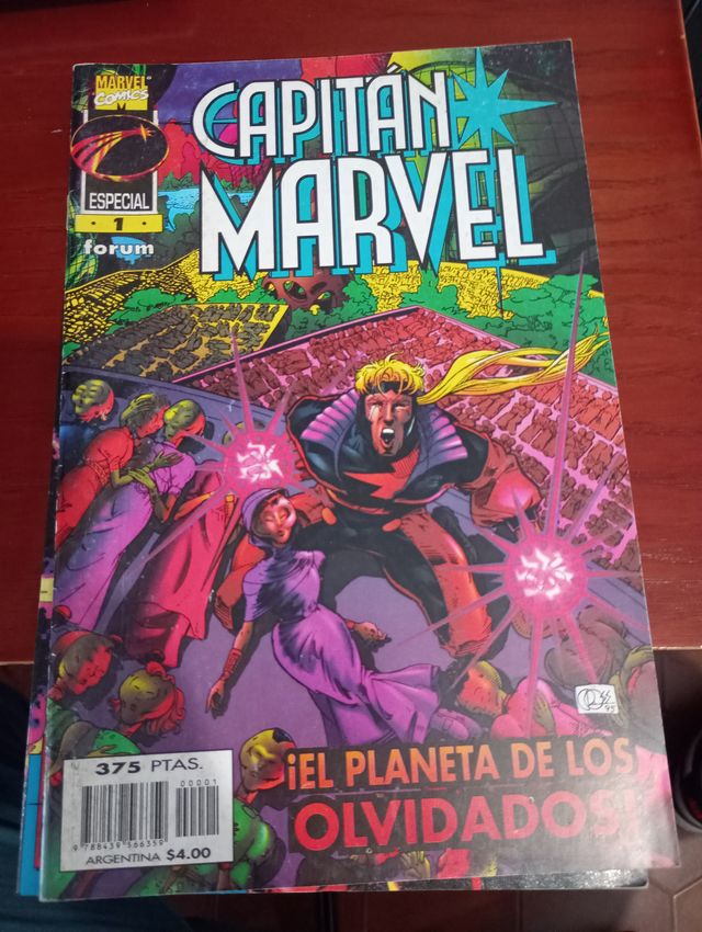 3 comics capitan Marvel