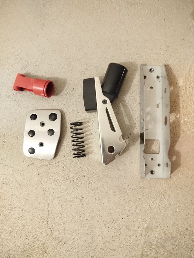 Pedales Logitech G29