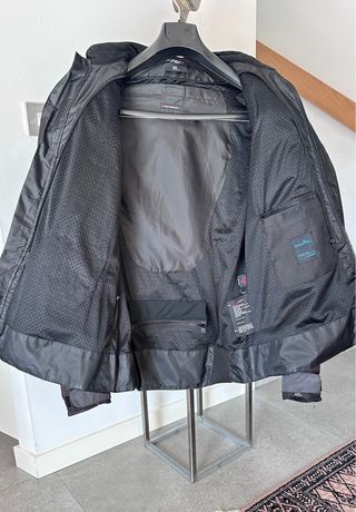 Chaqueta y pantalón moto invierno.