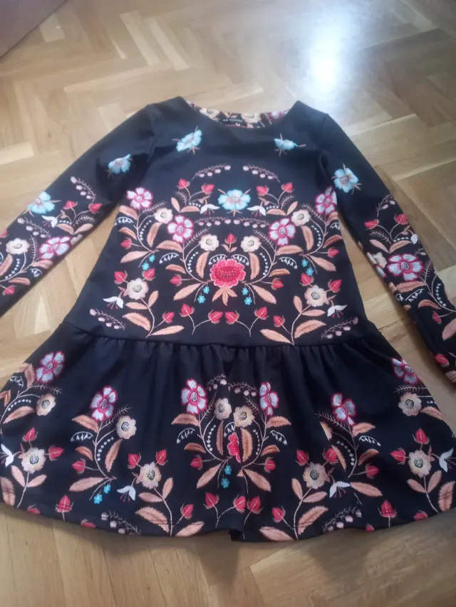 Vestido corto estampado floral