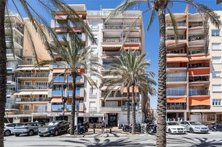 Piso en venta en Playa de los Boliches en Fuengirola