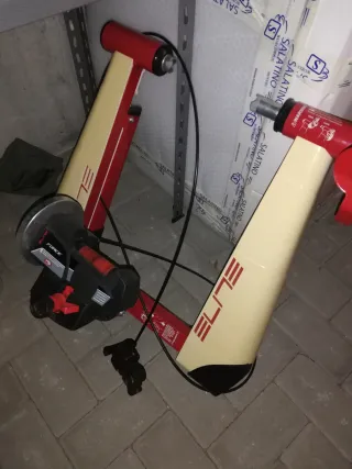 Rullo per allenamento bici