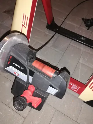 Rullo per allenamento bici