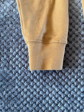 Felpa Nike senza cappuccio colore cammello