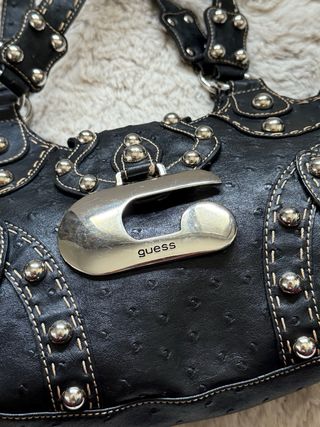 Bolso Vintage Guess Negro Tachuelas