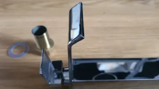 Grifo de lavabo alto tipo cascada, monomando para 