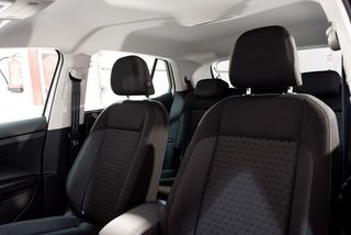 Volkswagen T-Cross T-CROSS 2018 5P ADVANCED TODOTERRENO 1.0 TSI 81KW (110CV) DSG (AC3)