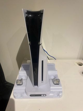 Consola PS5 Slim Blanca + 4 Juegos y un mando 