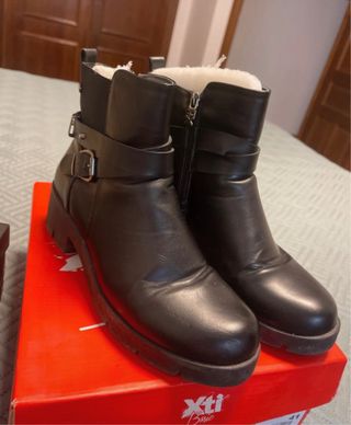 Botines XTI negros talla 41