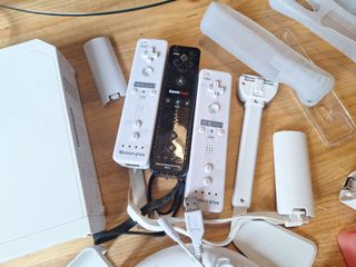 Nintendo Wii con accessori