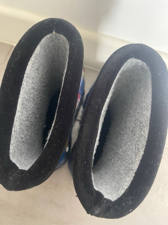 Botas de agua niño T. 31/32 coches