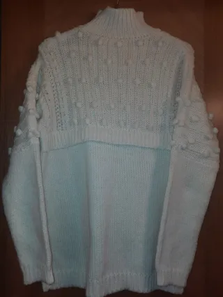 Jersey lana blanco con pompones