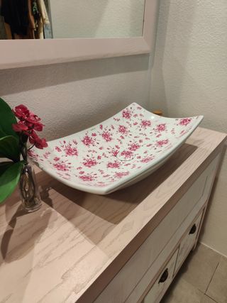 Mueble baño rosa y blanco en liquidación