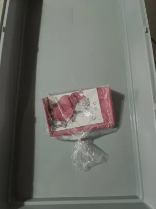 Jaula para conejos rosa