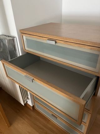 Cómoda 6 cajones madera y cristal