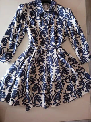 Vestido fiesta estampado azul y blanco ZARA/S