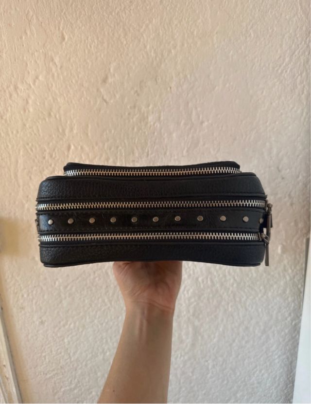 Bolso de piel Parfois estampado cebra