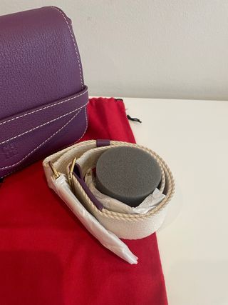Bolso CH Carolina Herrera Morado Crossbody Blasón