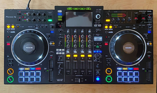 Pioneer XDJ-XZ DJ