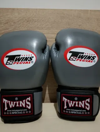 Guantes Boxeo Twins Special 10oz Grises