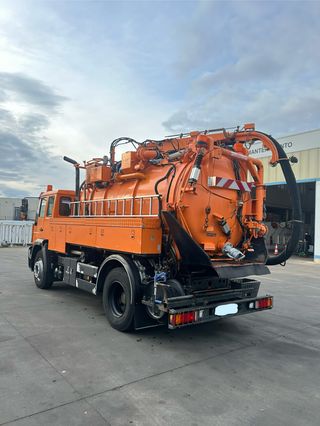 Camión desatascos y vacío MAN Hellmers 2004