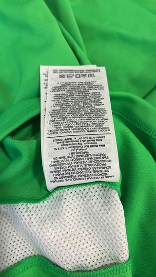 Giacca sportiva Nike verde e bianca