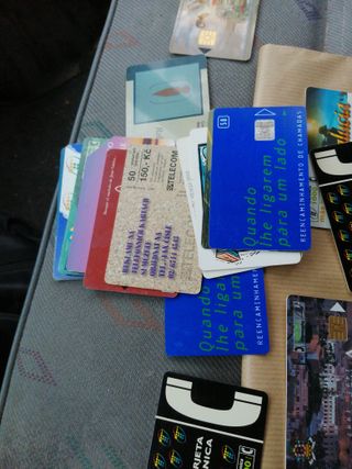 Vecchia collezione di schede telefoniche