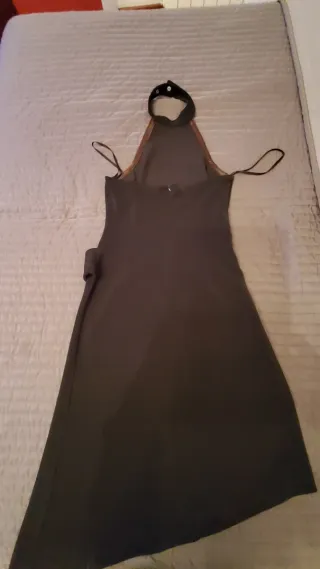 Abito lungo nero con cintura