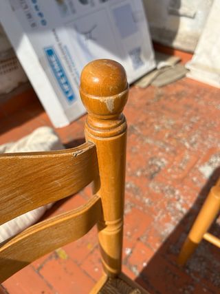 Conjunto sillas y taburete pino macizo