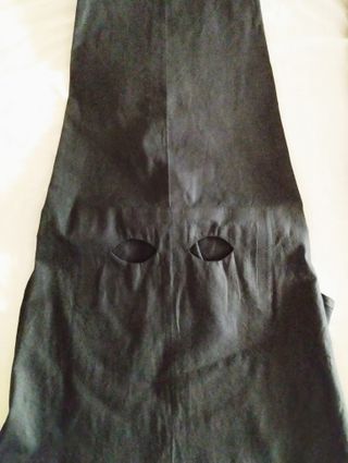 Túnica Negra La Casa del Nazareno