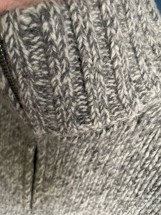 Cardigan Sisley in pura lana vergine tg. L