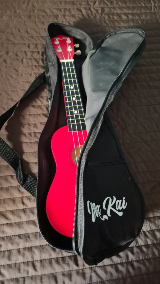 Ukelele Rojo
