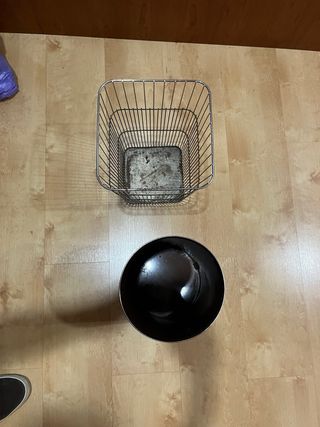 Papeleras de oficina metálicas