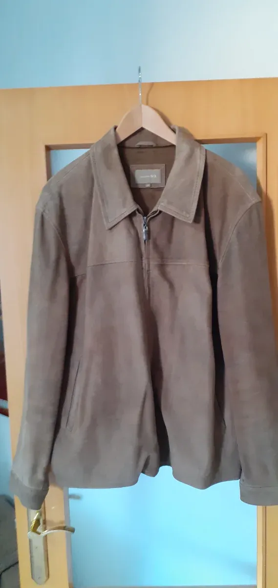 Chaqueta Cuero Vuelto Marrón .Talla SG