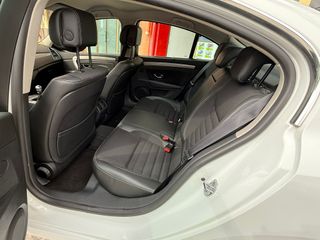 Renault LAGUNA 2.0dci 130cv 6vel año 2015