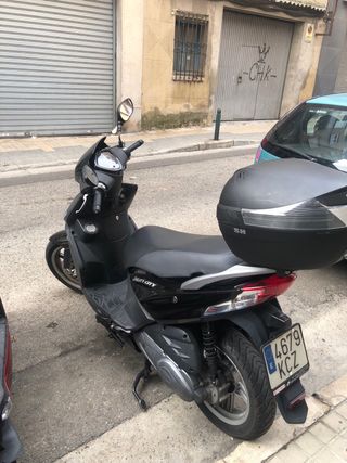 Kymco Agility 125 2019 Negra