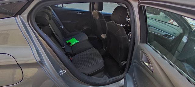 Opel Astra 2016