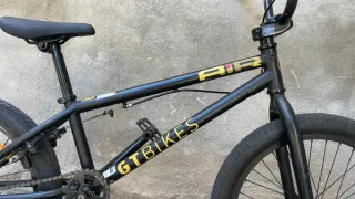 Bicicleta BMX GT AIR Negra