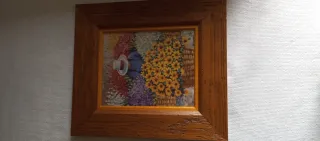 Cuadro floral con marco de madera
